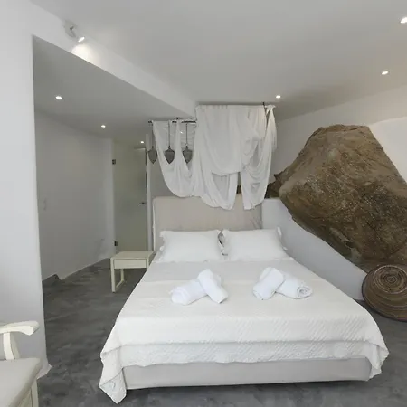 Lux Private Estate Endless Sea & Sky View Plintri