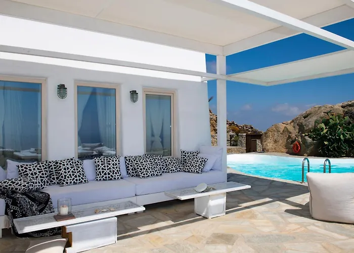 Lux Private Estate Endless Sea & Sky View Plintri