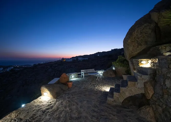 Lux Private Estate Endless Sea & Sky View